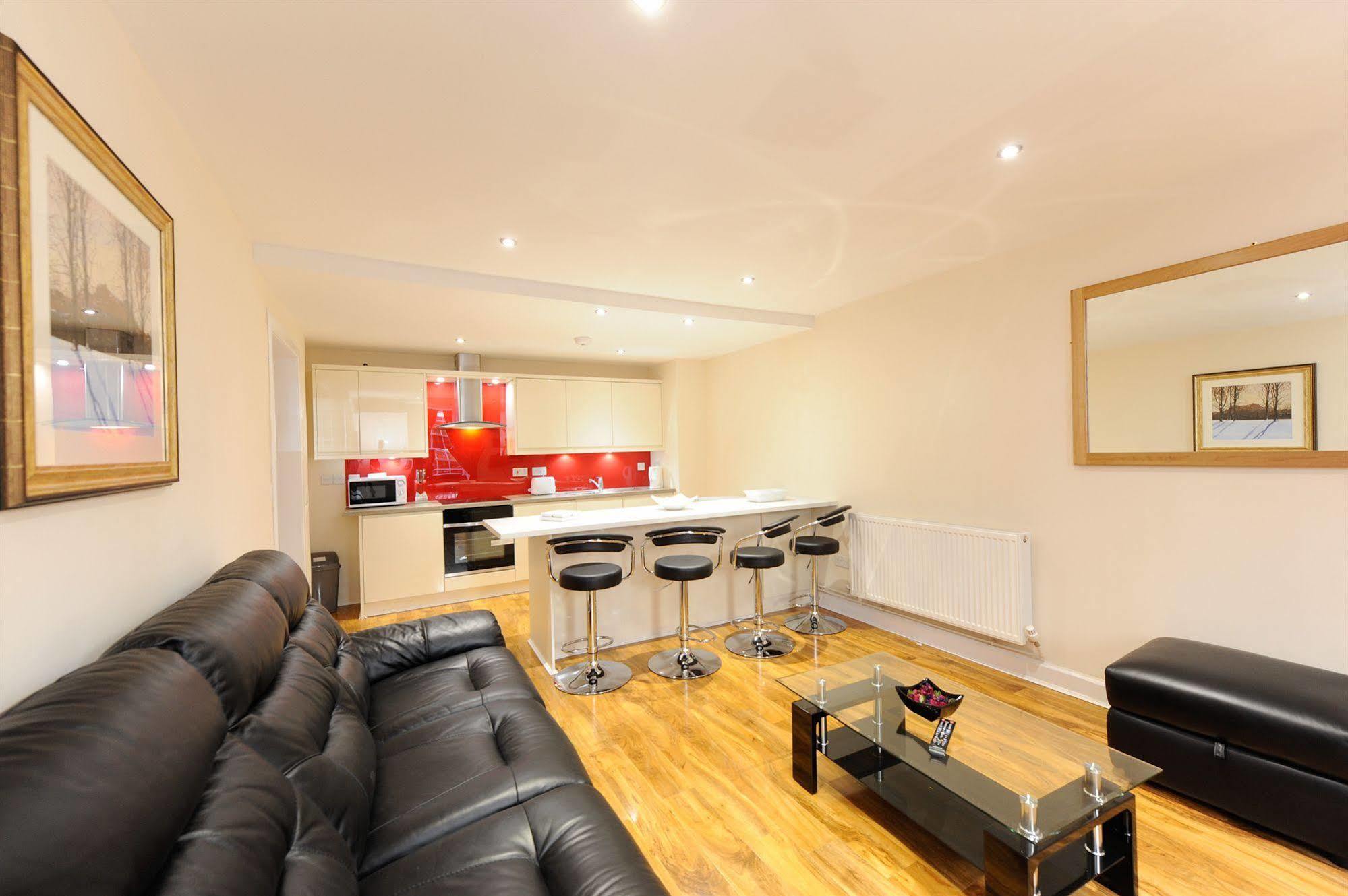Edinburgh City Suites Εξωτερικό φωτογραφία