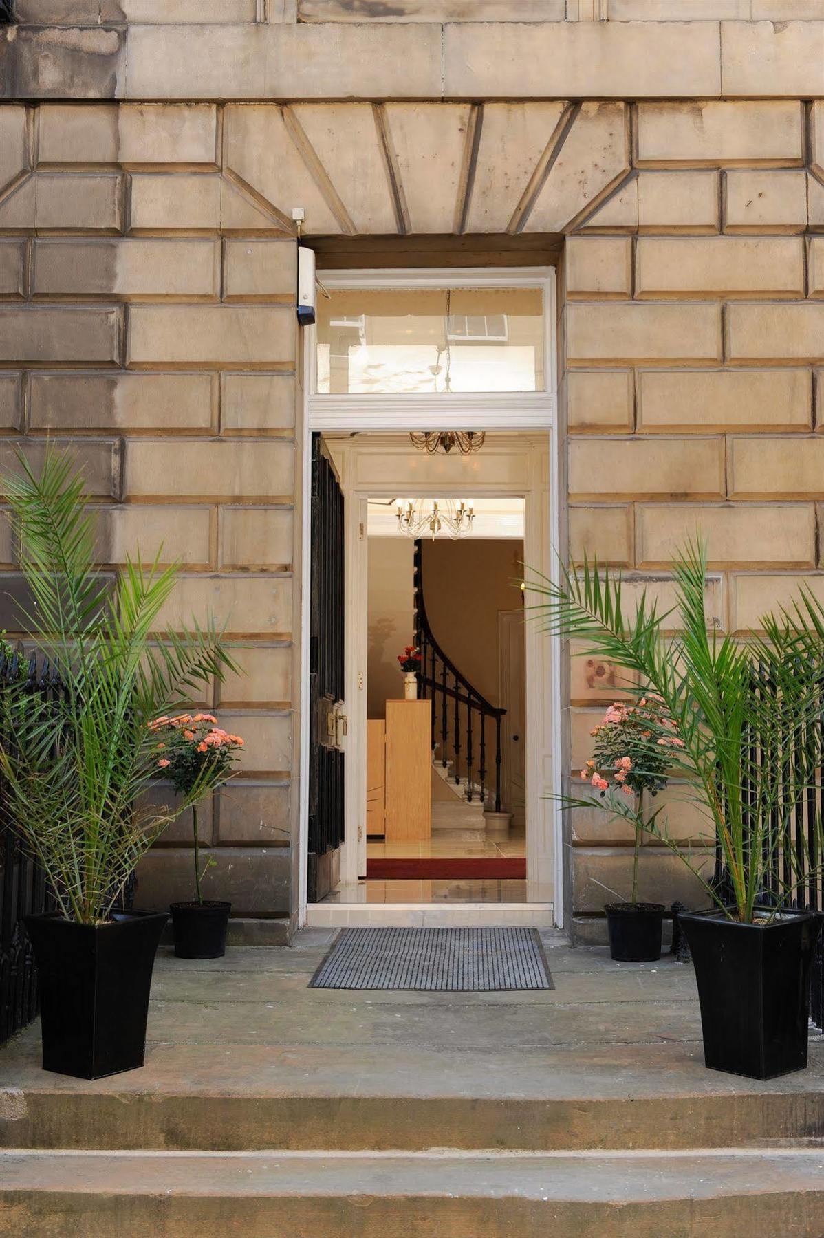 Edinburgh City Suites Εξωτερικό φωτογραφία